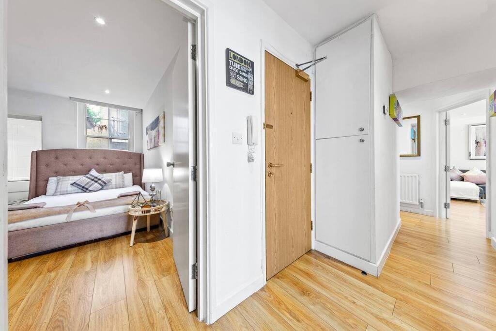 3 Bedroom Apartment In Haymarket Central London Sleep 10 Hy2 Eksteriør billede