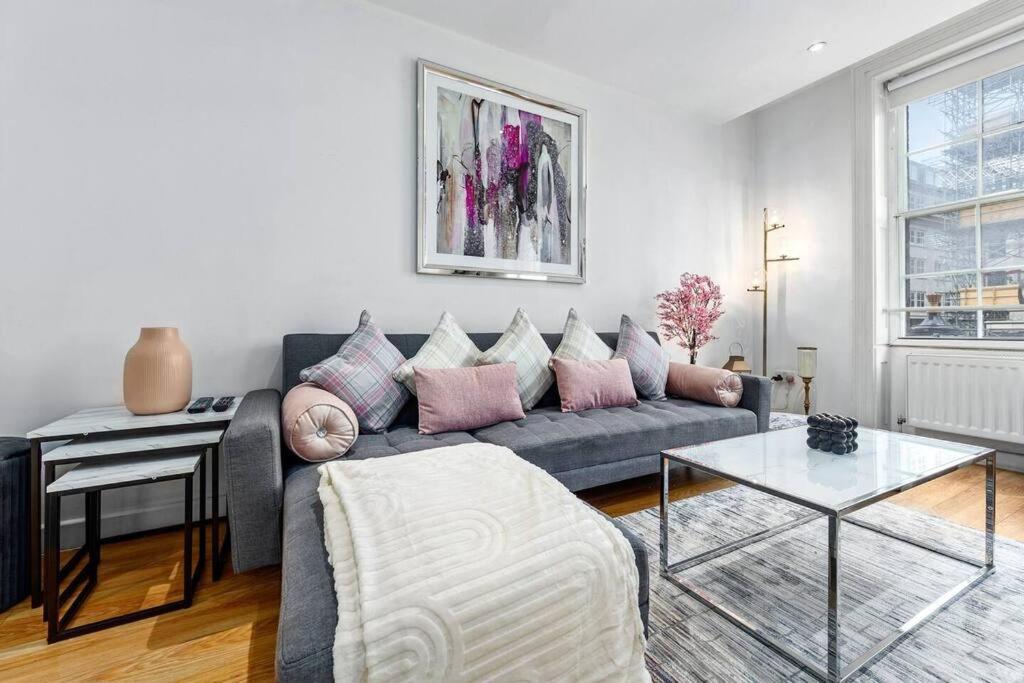 3 Bedroom Apartment In Haymarket Central London Sleep 10 Hy2 Eksteriør billede